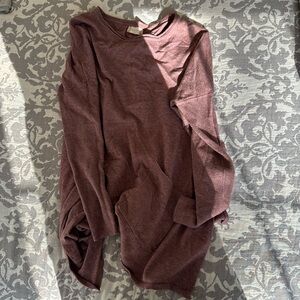 Altar’s State Maroon sweater size S/M